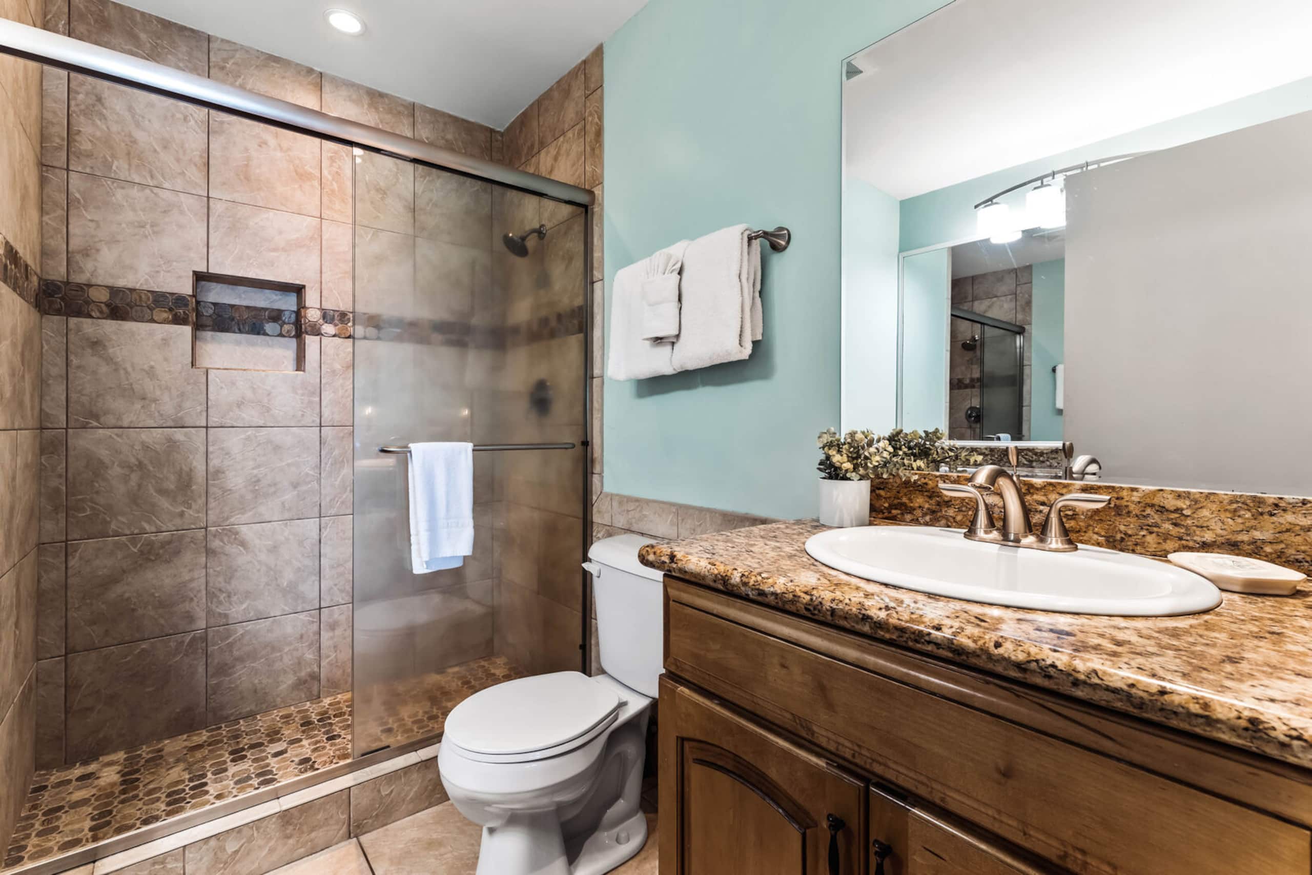 Condo in Lahaina · ★4.83 · 3 bedrooms · 4 beds · 2.5 baths - Image 26