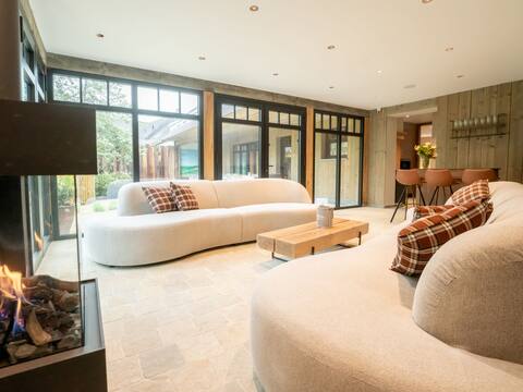 Huyze Ter Bercken with swimming pond by Interhome