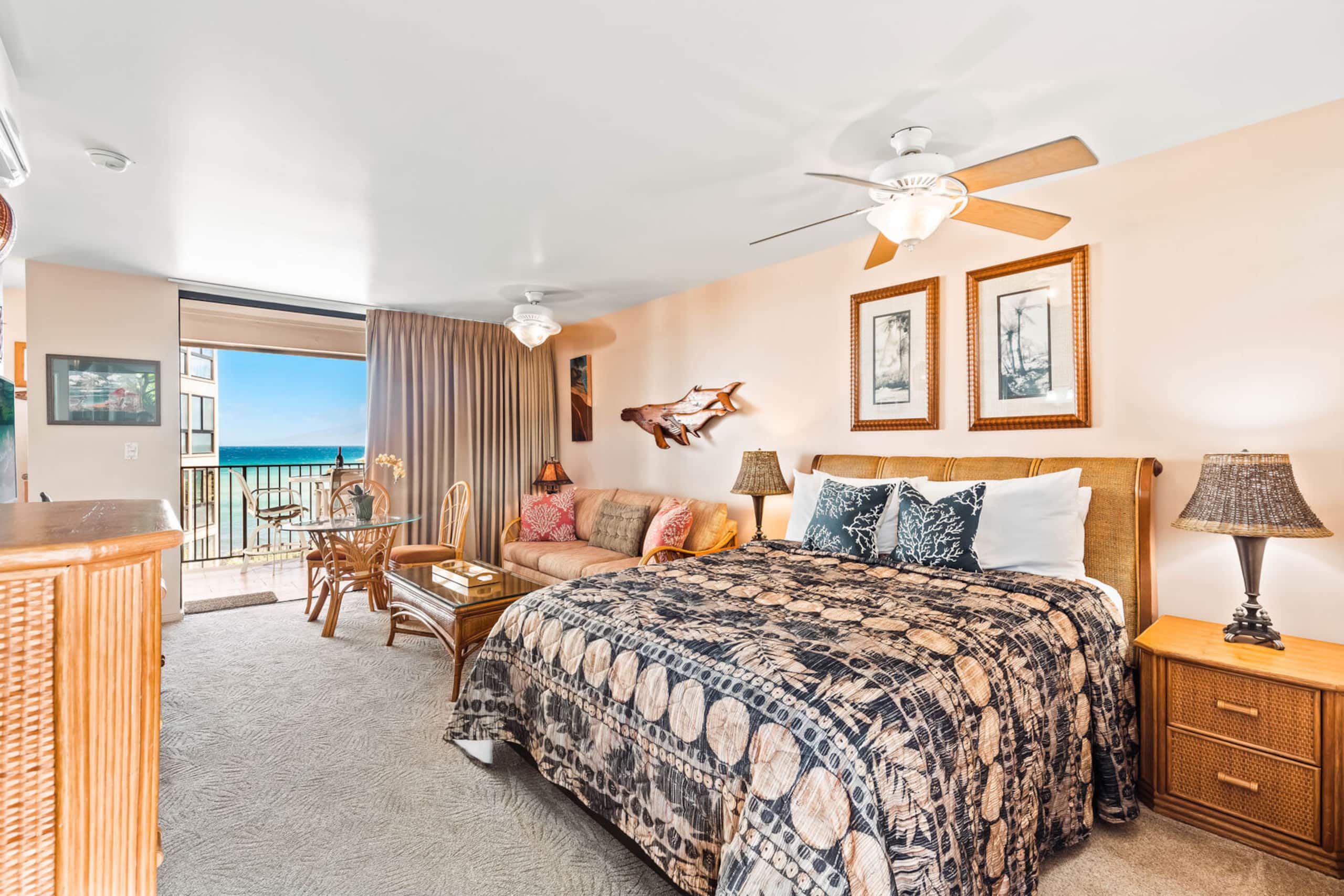 Condo in Lahaina · ★4.86 · 1 bedroom · 1 bed · 1 private bath - Image 7
