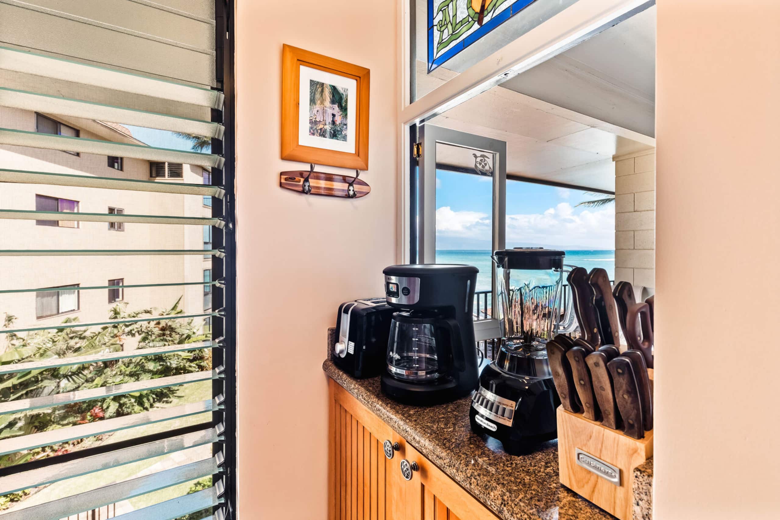 Condo in Lahaina · ★4.86 · 1 bedroom · 1 bed · 1 private bath - Image 14