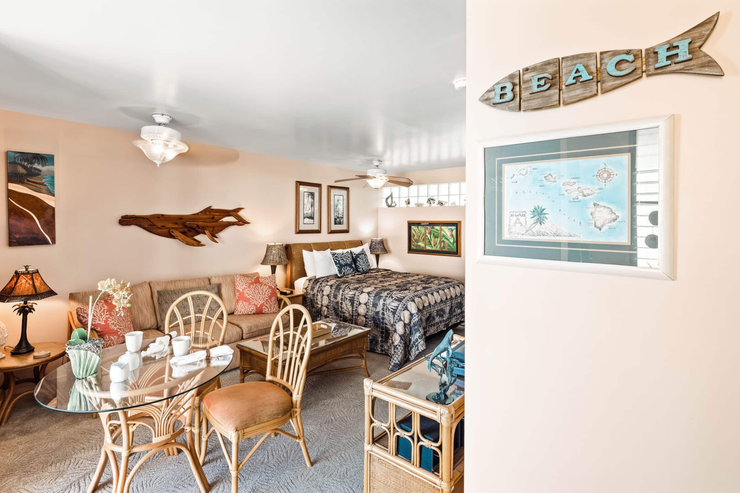 Condo in Lahaina · ★4.86 · 1 bedroom · 1 bed · 1 private bath - Image 5
