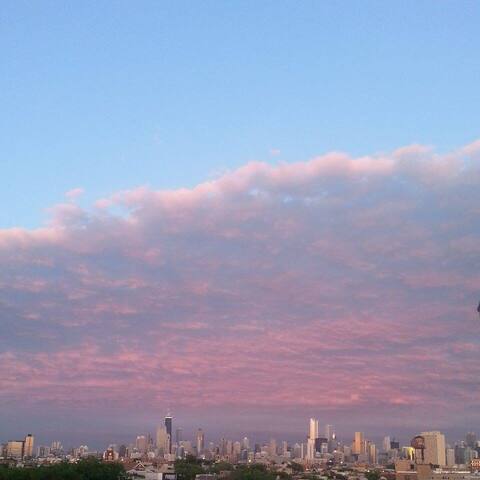 Amazing Penthouse Skyline Views! gallery image 2