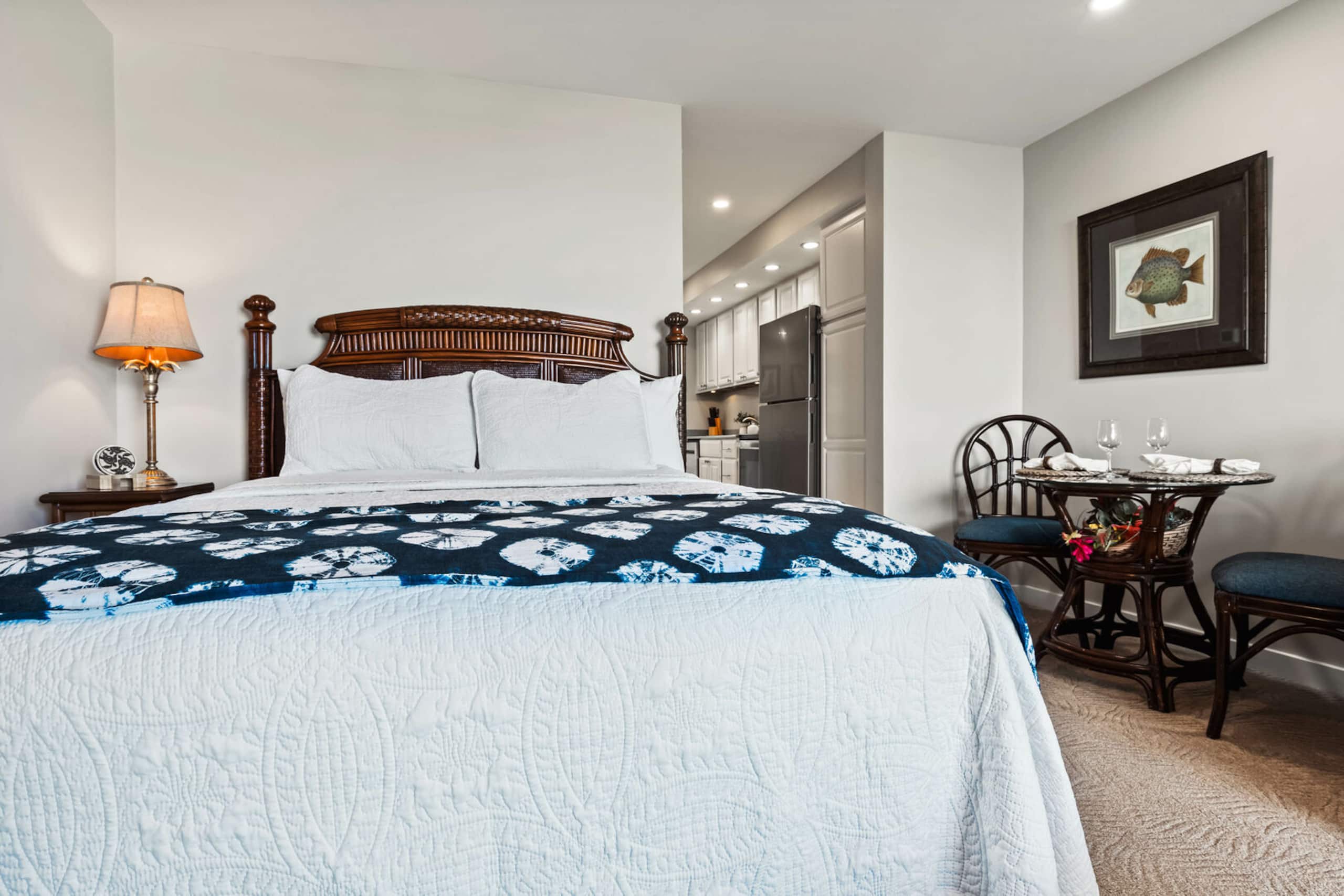 Condo in Lahaina · ★4.82 · 1 bedroom · 2 beds · 1 private bath - Image 9