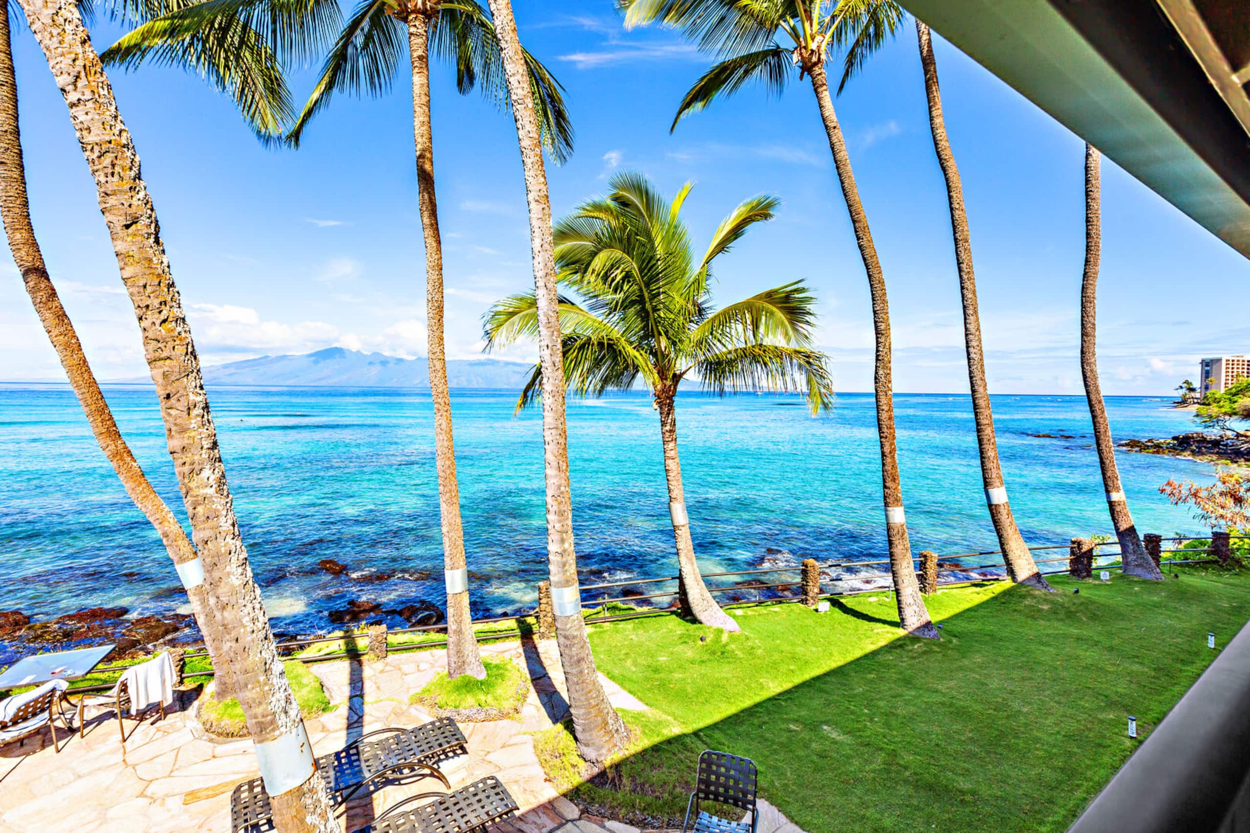 Condo in Lahaina · ★4.86 · 1 bedroom · 1 bed · 1 bath - Image 11