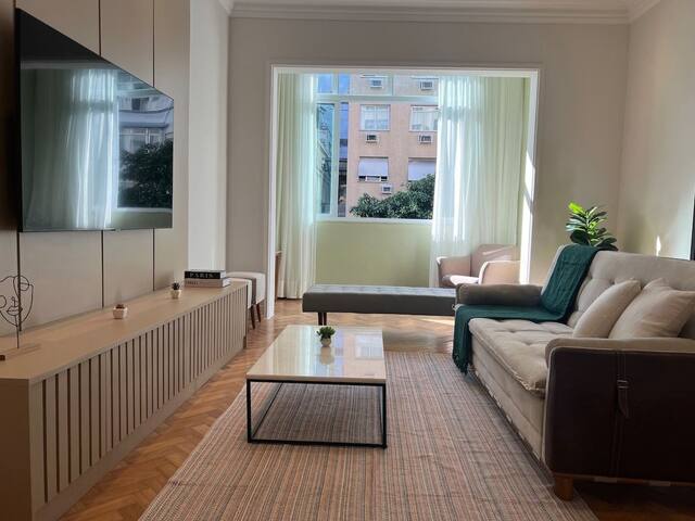 Apartamento Recém Reformado em Ipanema Lançamento gallery image 2