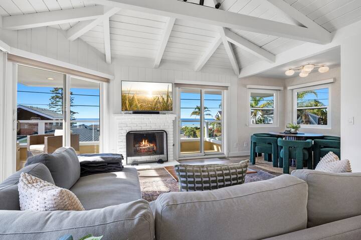 Ocean Views, Hot Tub & A/C – Tradewinds La Jolla gallery image 3