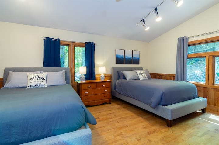 חדר שינה 2: שתי מיטות קווין סייז