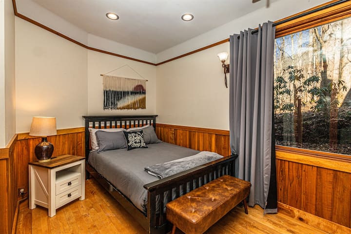 חדר בונוס: מיטת קווין סייז