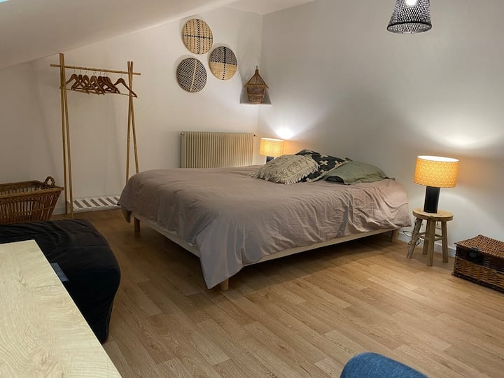 Საძინებელი 2 სართული 