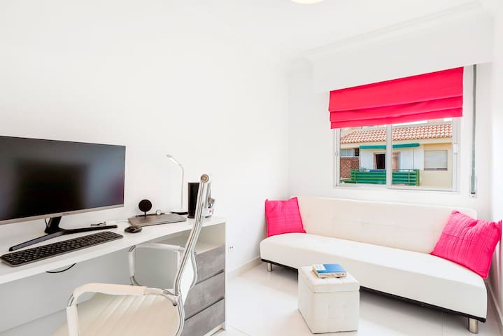 CoastFlat managed Airbnb listing 1