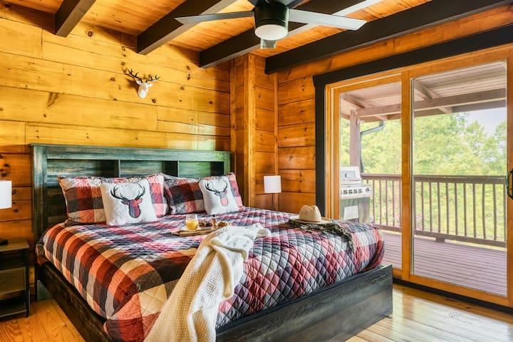 The 1st floor second bedroom also boasts a king bed with the same high quality mattress and a 40" HD Smart TV.