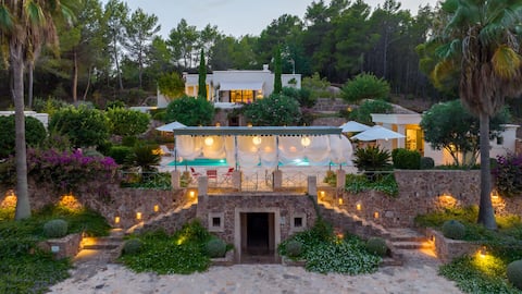 Can Savio - 2 Houses - 8 Pax