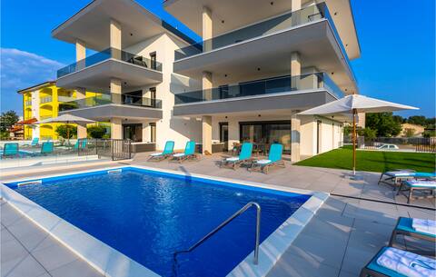 Lovely apartment in Malinska