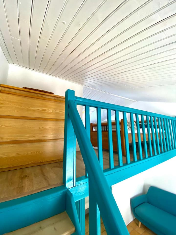 ประตูรักษาความปลอดภัยชั้นลอย