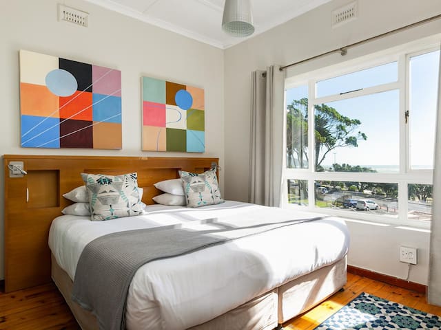 3 Bedroom Panoramic Tidal Pool