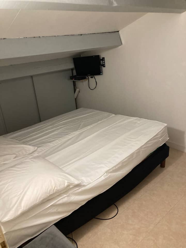 საძინებელი 2