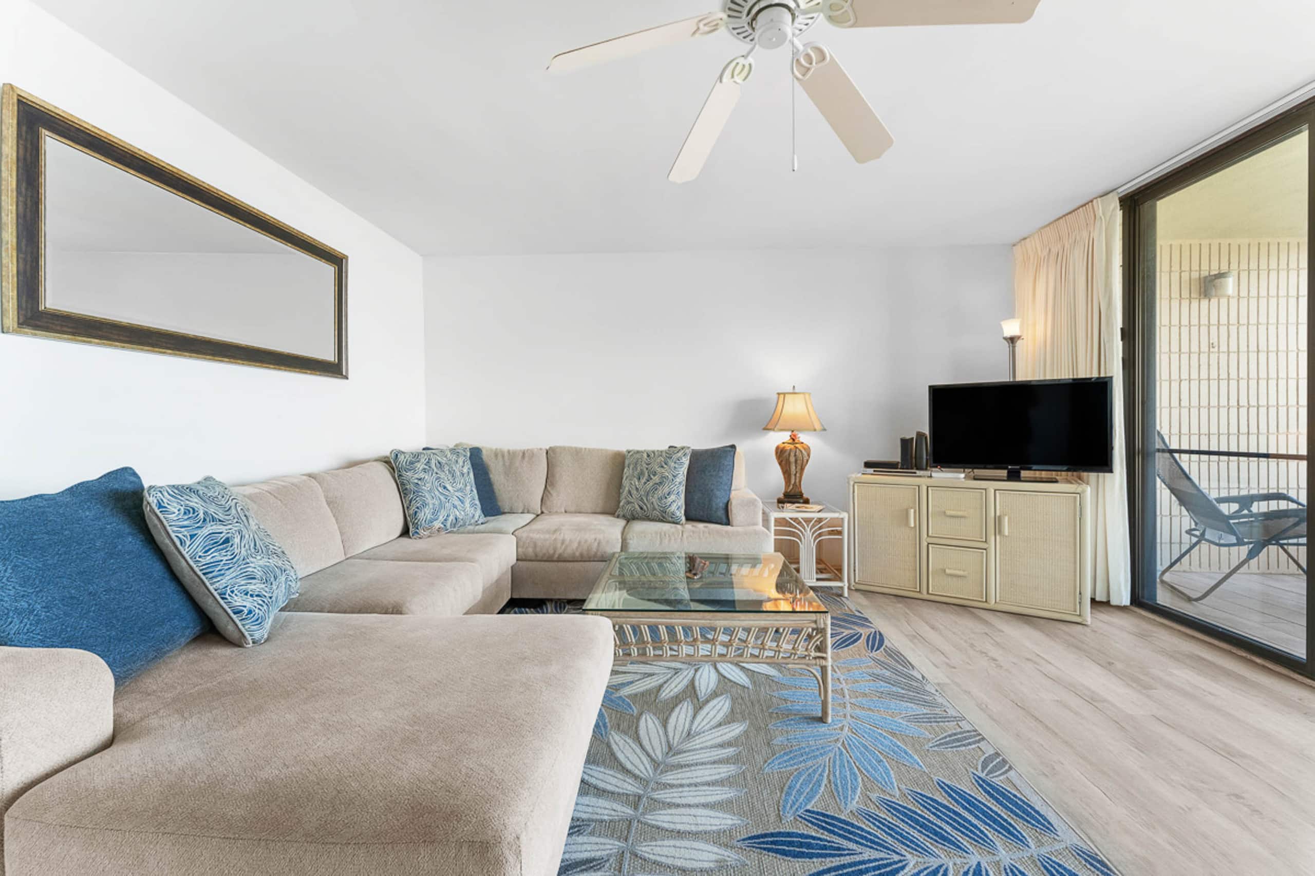 Condo in Kihei · ★4.38 · 1 bedroom · 1 bed · 1 bath - Image 5