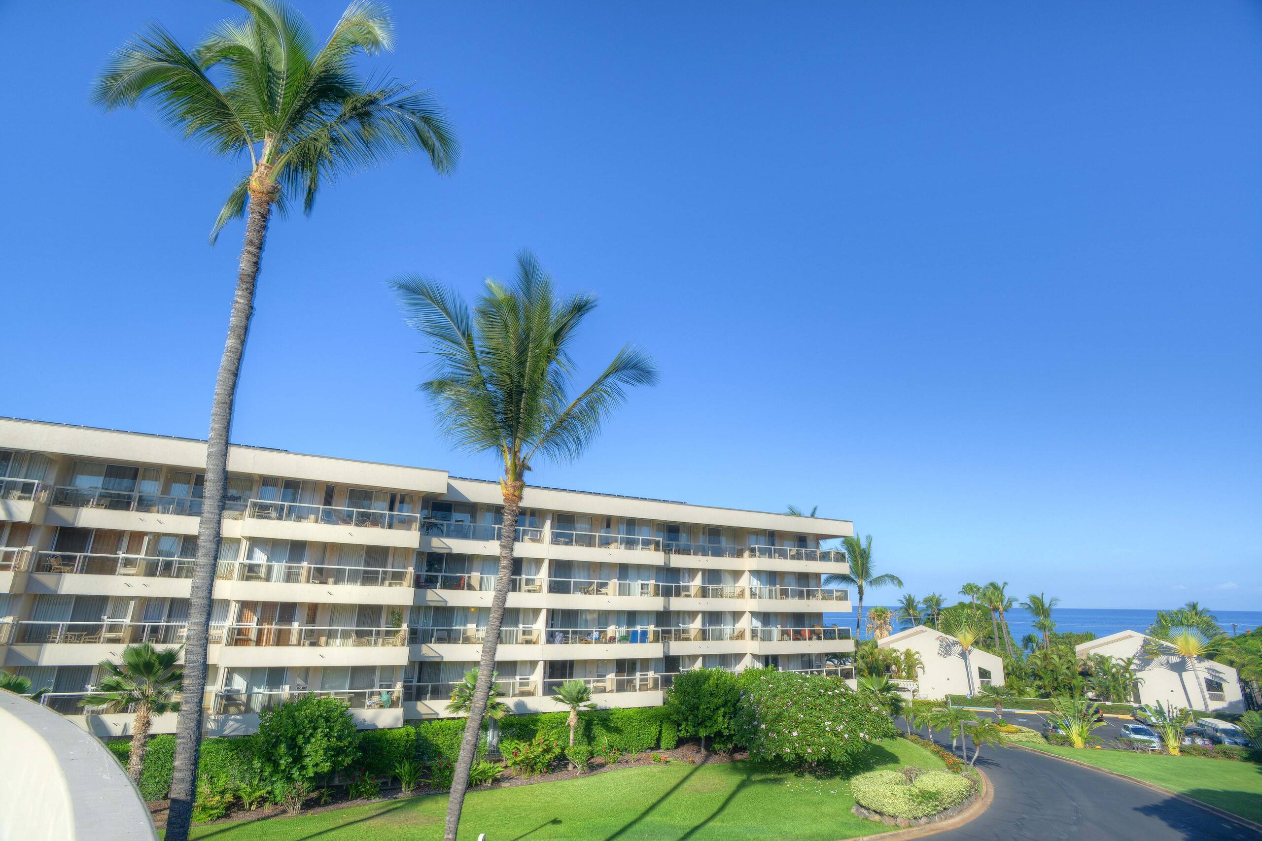 Condo in Kihei · ★4.56 · 1 bedroom · 2 beds · 2 baths - Image 30