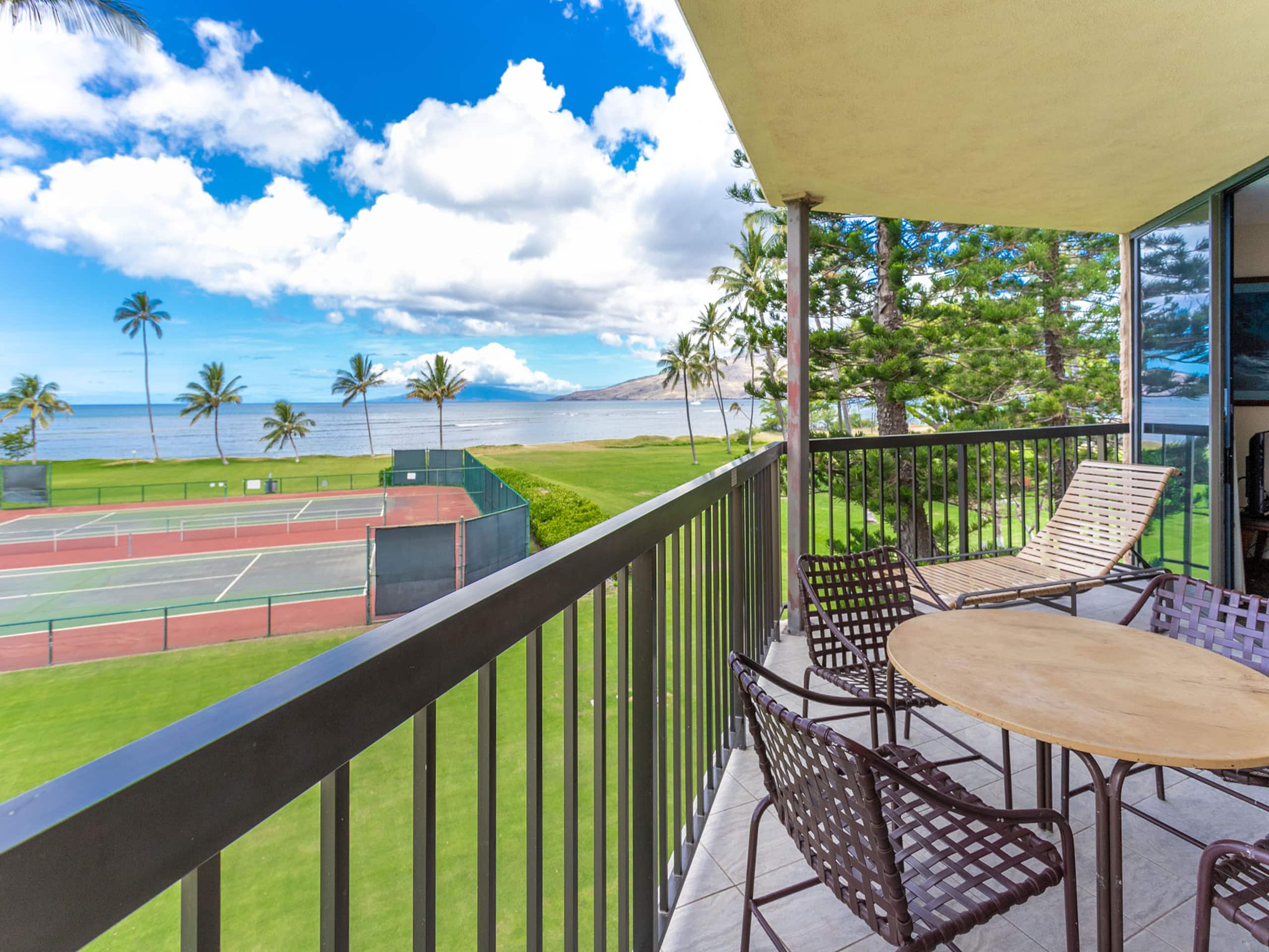 Condo in Kihei · ★4.73 · 3 bedrooms · 5 beds · 3 shared baths - Image 1
