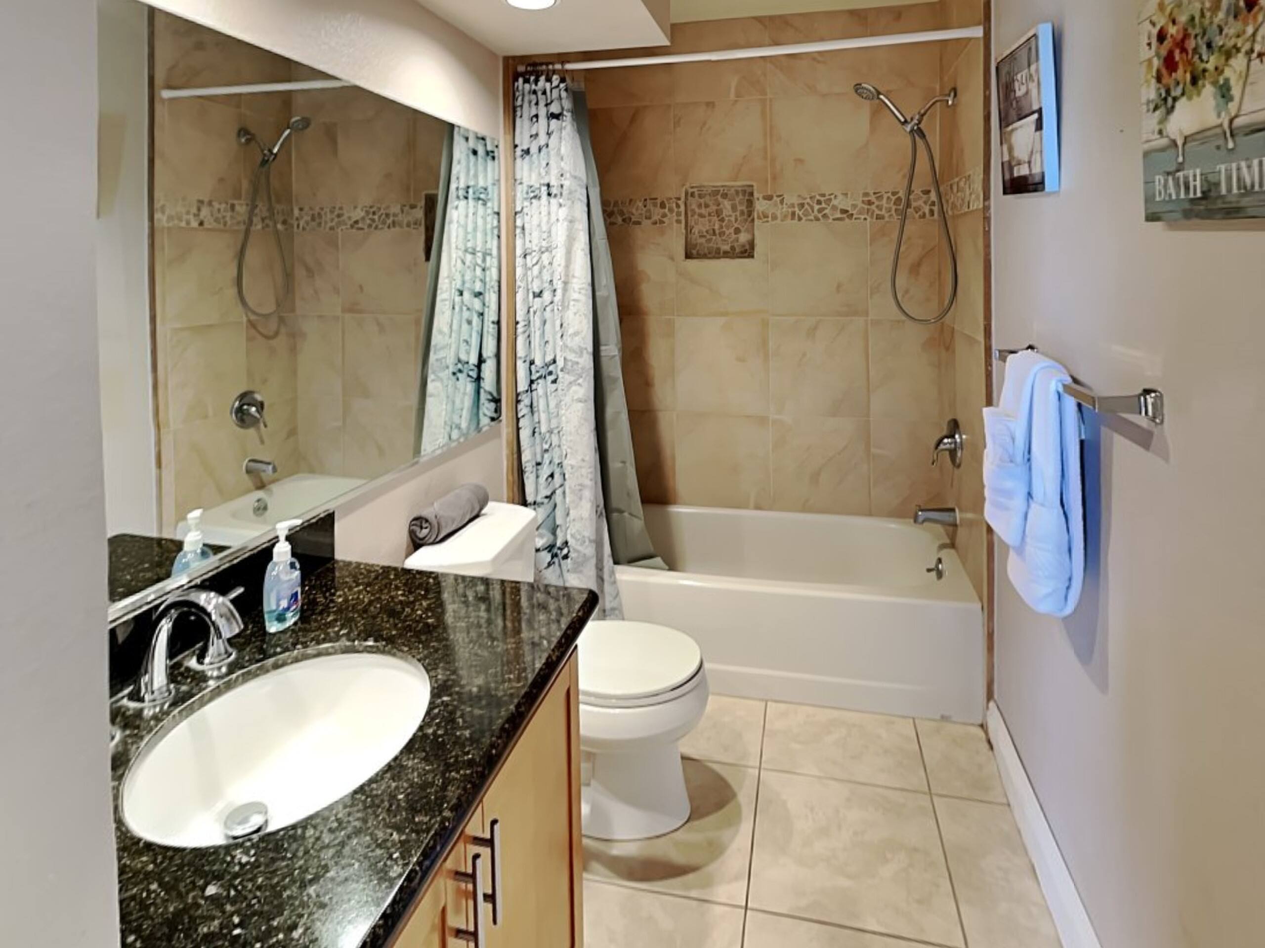 Condo in Wailea · ★4.17 · 3 bedrooms · 4 beds · 2 baths - Image 18