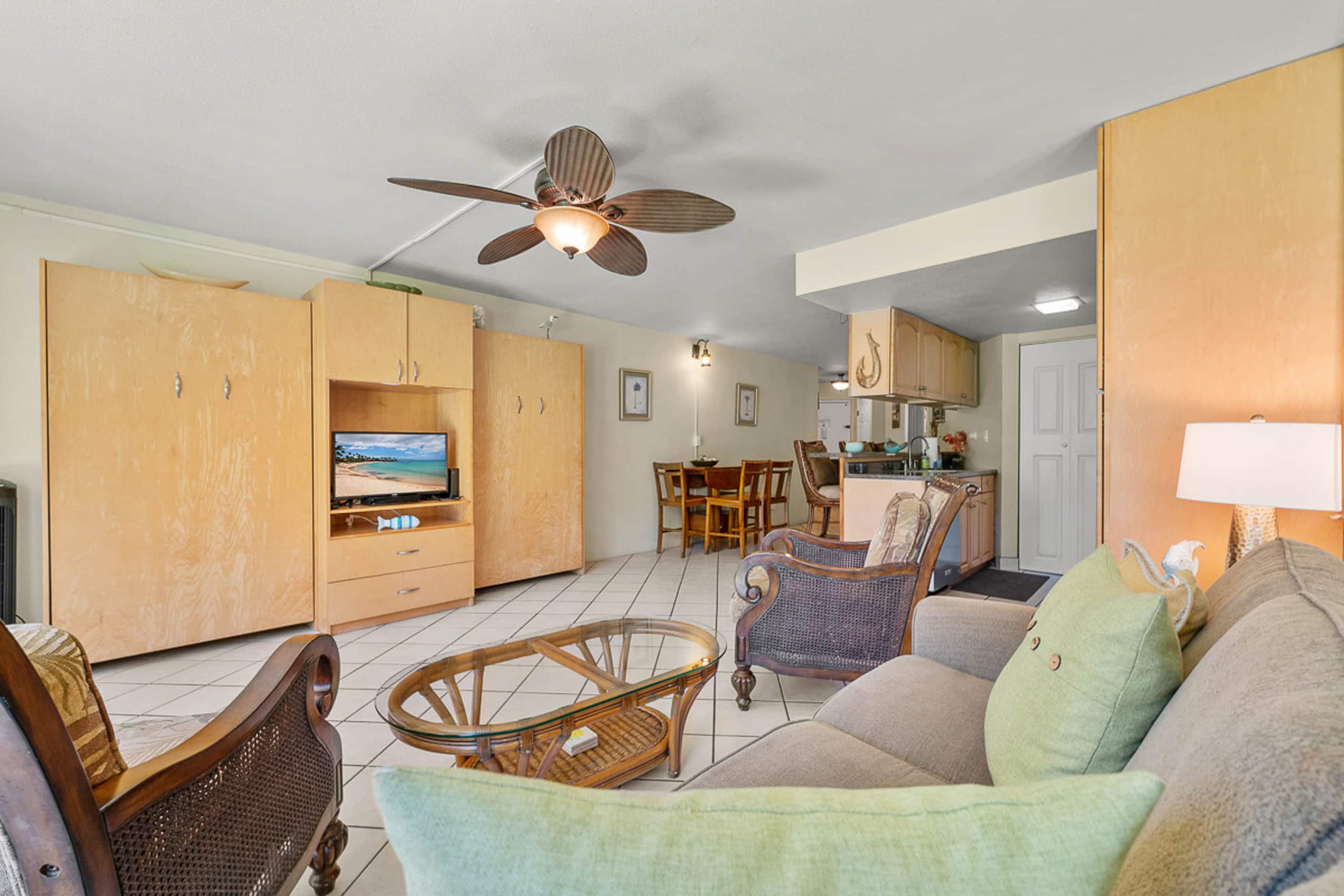 Condo in Kihei · ★4.75 · 1 bedroom · 3 beds · 2 shared baths - Image 5