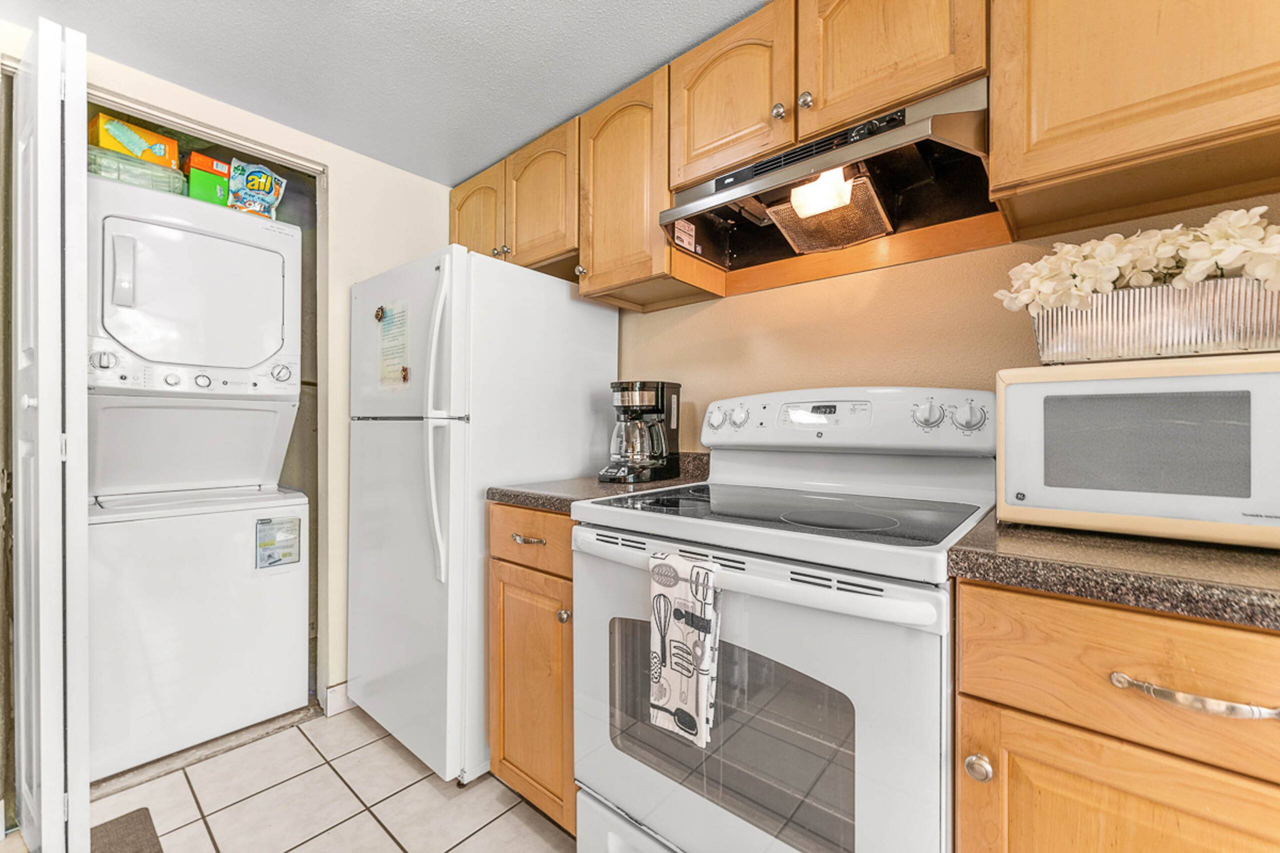 Condo in Kihei · ★4.75 · 1 bedroom · 3 beds · 2 shared baths - Image 13
