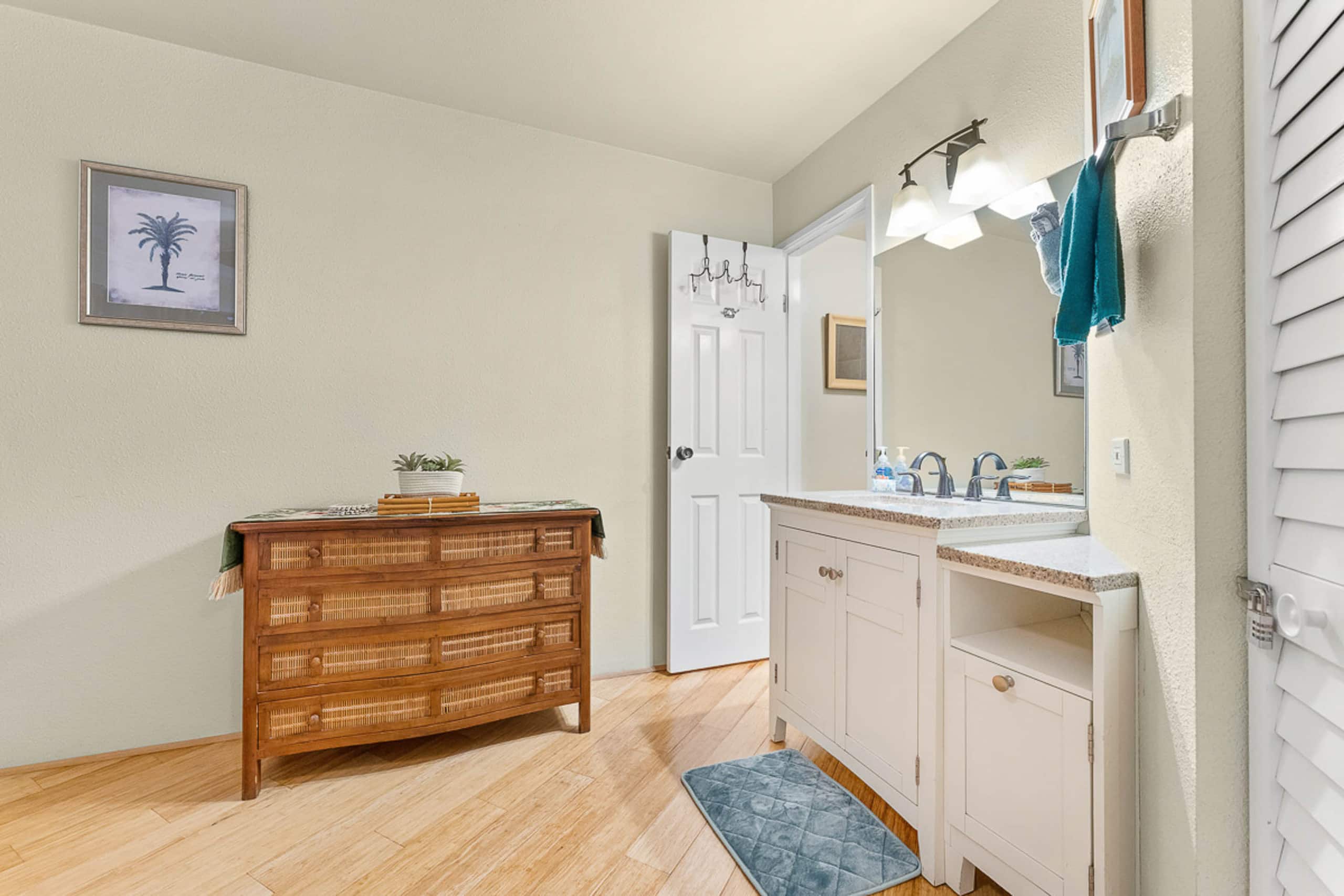 Condo in Kihei · ★4.75 · 1 bedroom · 3 beds · 2 shared baths - Image 16