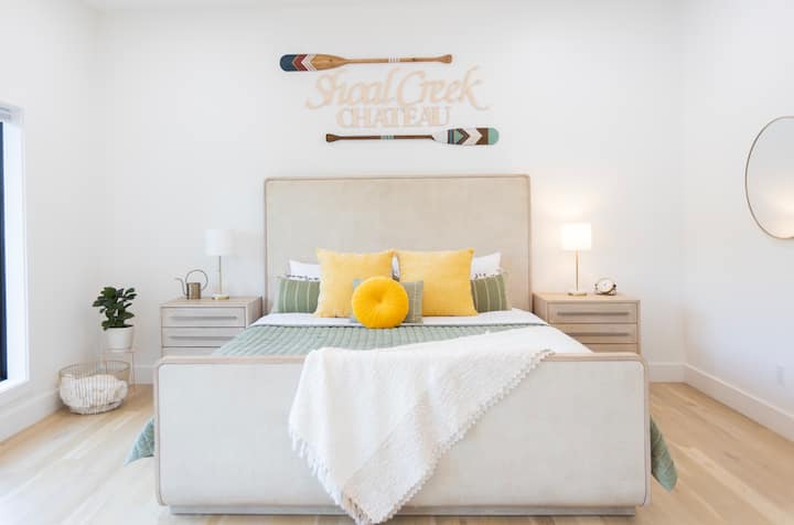 Master Bedroom with king size bed.