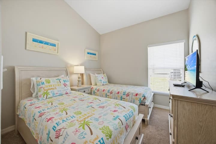 16-260107_16630RollingGreenDr_Rev_05