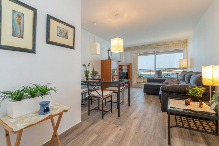 La Escala gallery image 3