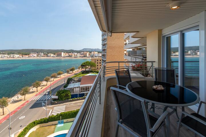 La Escala gallery image 2