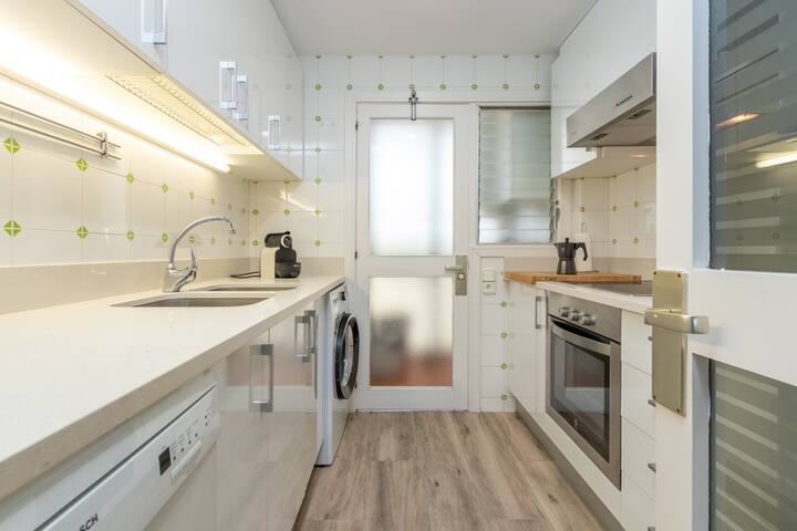 La Escala gallery image 4