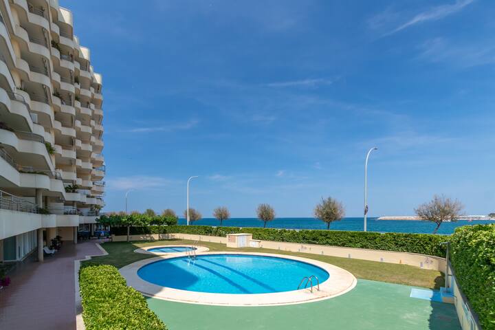 La Escala gallery image 5