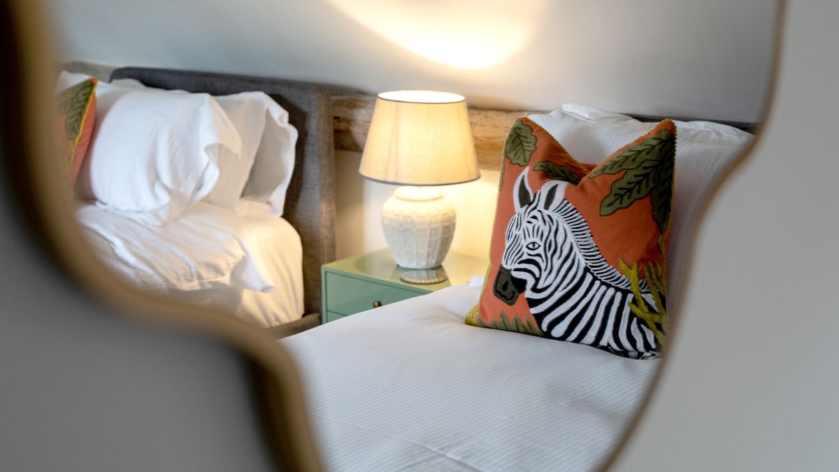 Jubilee, Beecham Farmhouse, Bolthole Retreats