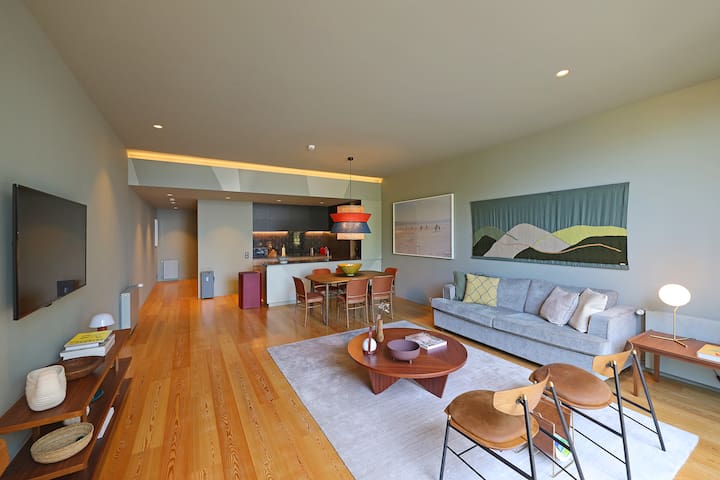 FLH Gilreu Beach Duplex with Sea View I