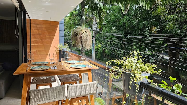Belén Laureles Studio - Balcony & Garage - Medellín, Colombia