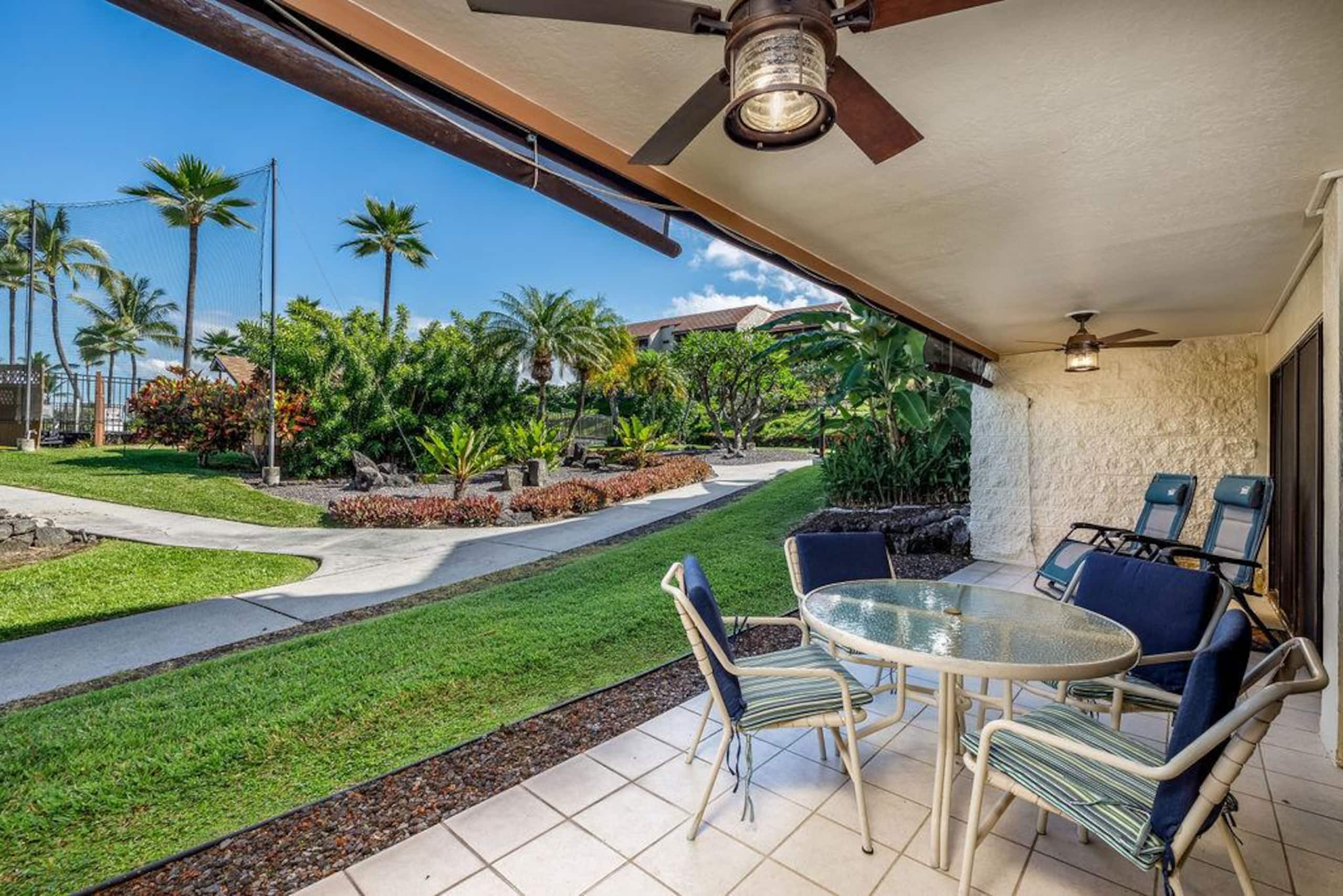 Condo in Kailua-Kona · ★4.86 · 2 bedrooms · 3 beds · 2 private baths - Image 19