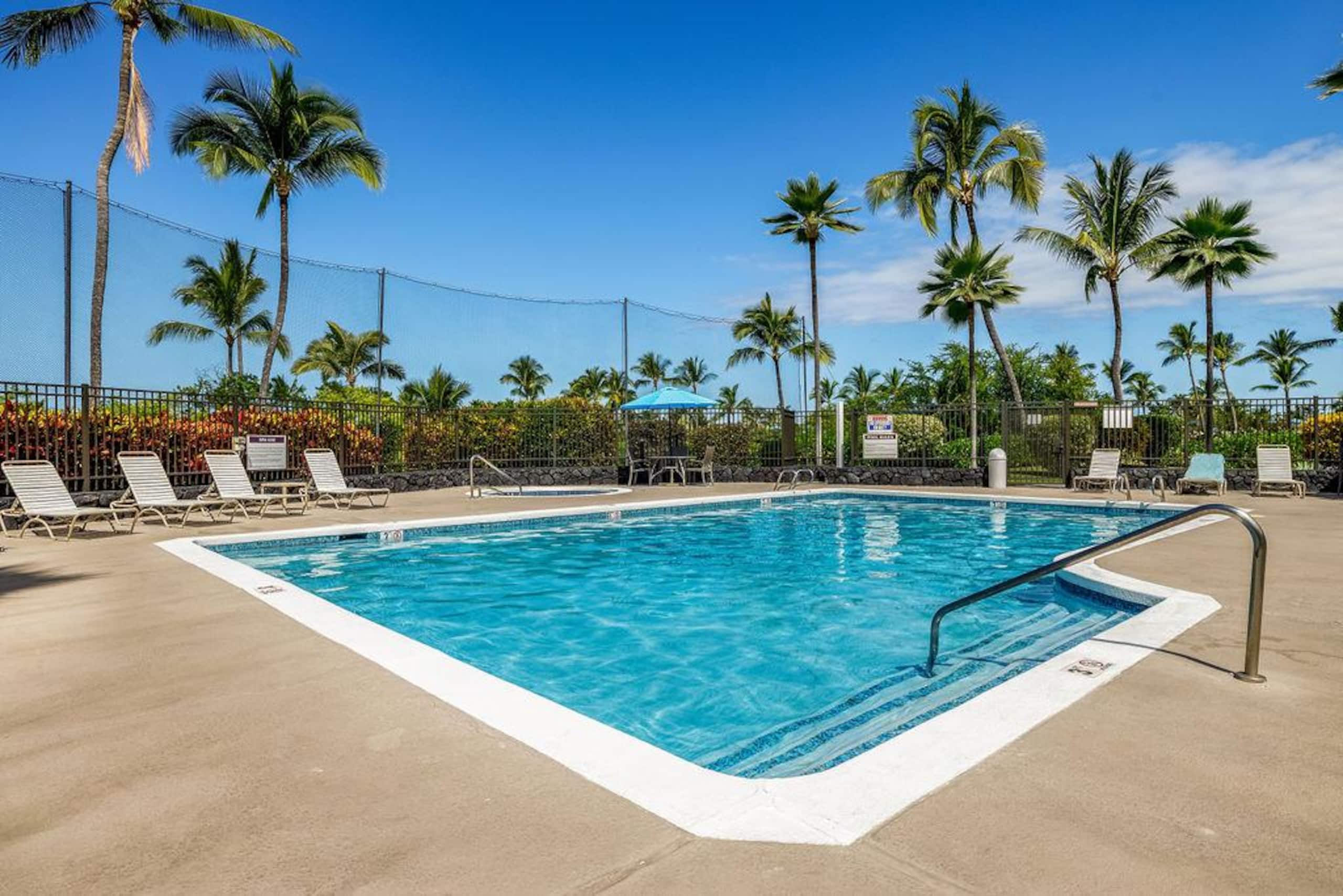 Condo in Kailua-Kona · ★4.86 · 2 bedrooms · 3 beds · 2 private baths - Image 25