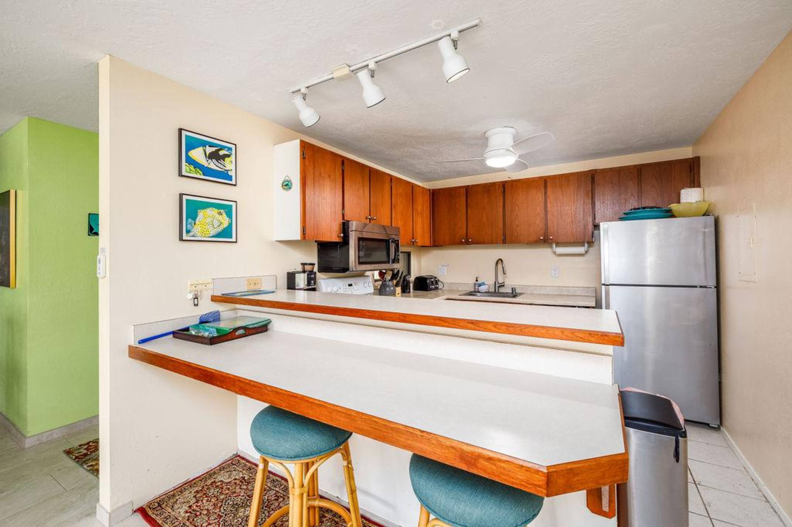 Condo in Kailua-Kona · ★4.86 · 2 bedrooms · 3 beds · 2 private baths - Image 6