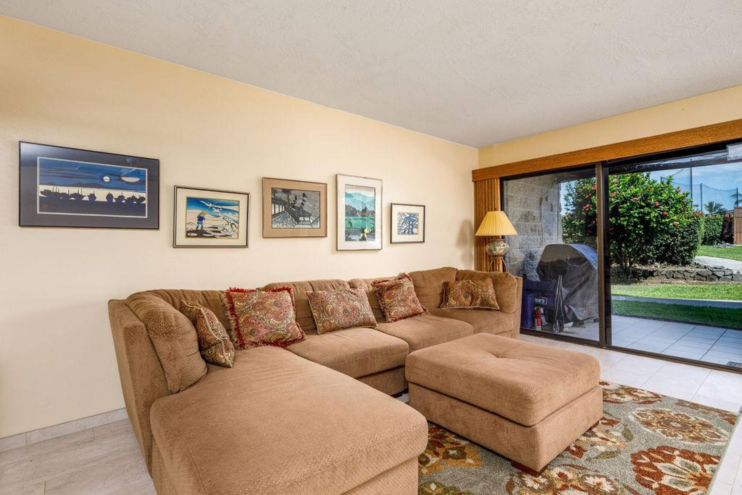 Condo in Kailua-Kona · ★4.86 · 2 bedrooms · 3 beds · 2 private baths - Image 4