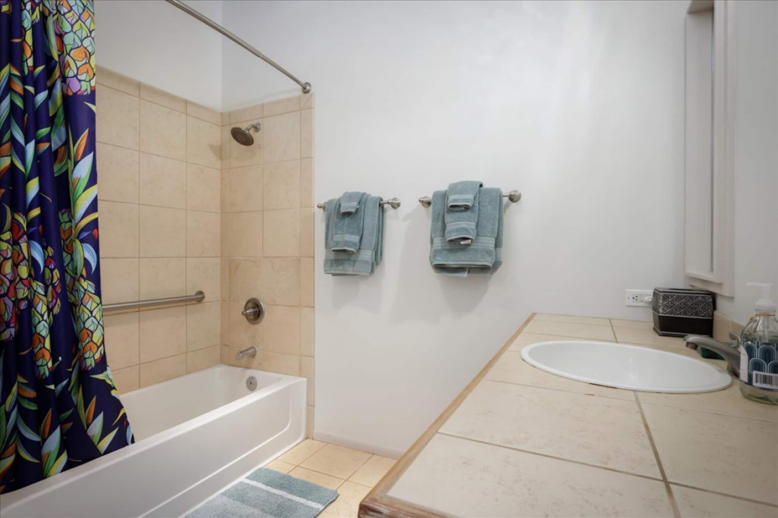Home in Puako · ★4.97 · 2 bedrooms · 1 bed · 2 baths - Photo 12