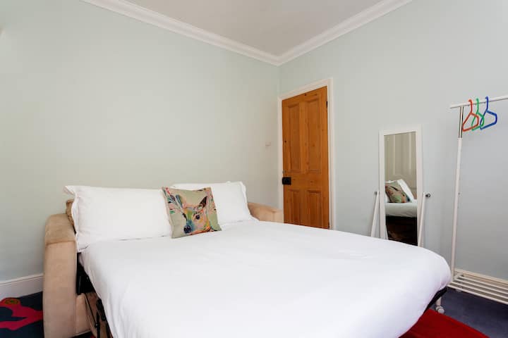 საძინებელი 3