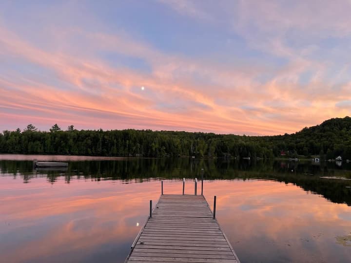 Friendly Fires Getaway Chalet on Grand Lake