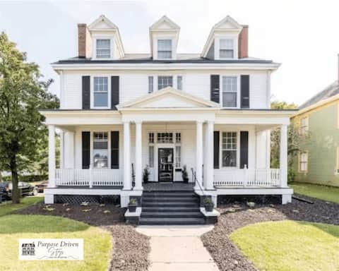 Grand Historic Home Near Downtown w/ Rec Room