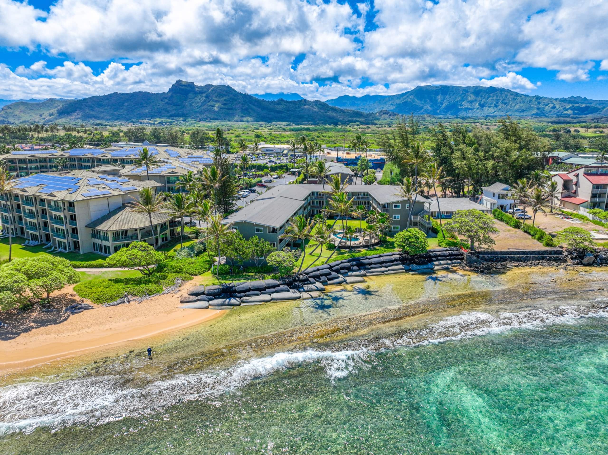 Condo in Kapaa · ★4.67 · 2 bedrooms · 2 beds · 1 private bath - Image 36