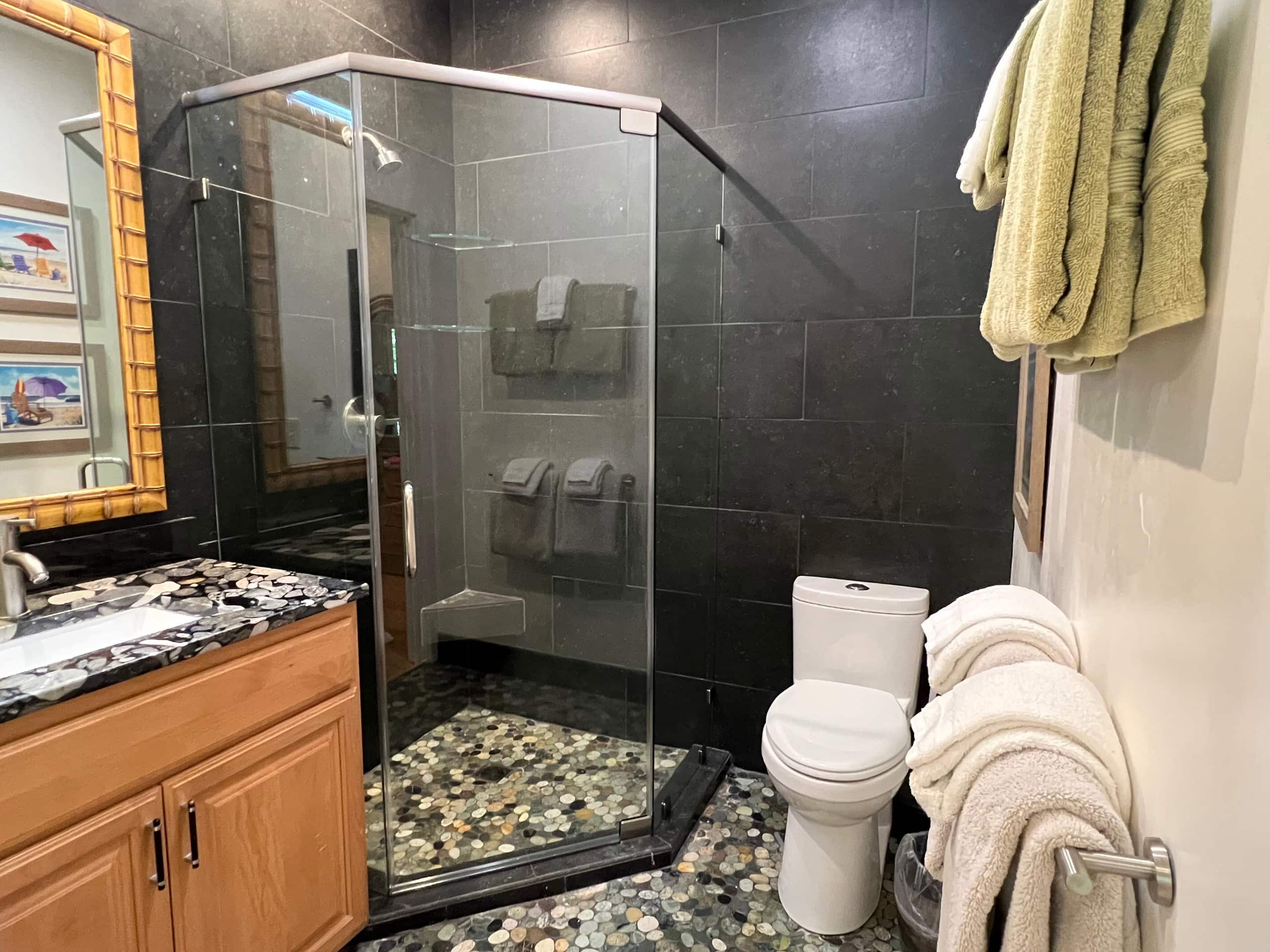 Condo in Kapaa · ★4.92 · 2 bedrooms · 2 beds · 2 baths - Image 23