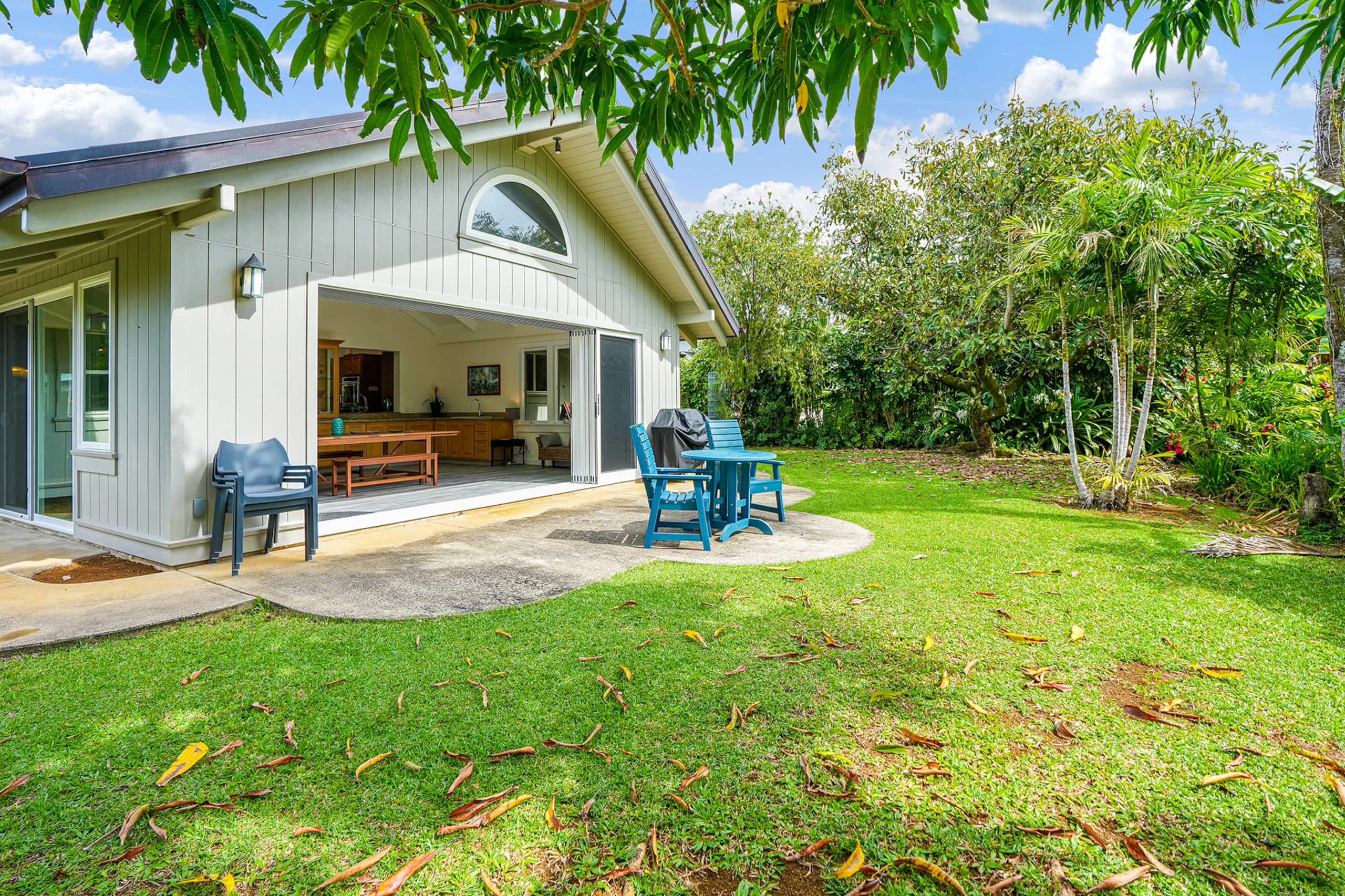 Home in Princeville · ★4.81 · 5 bedrooms · 7 beds · 4.5 private baths - Image 45