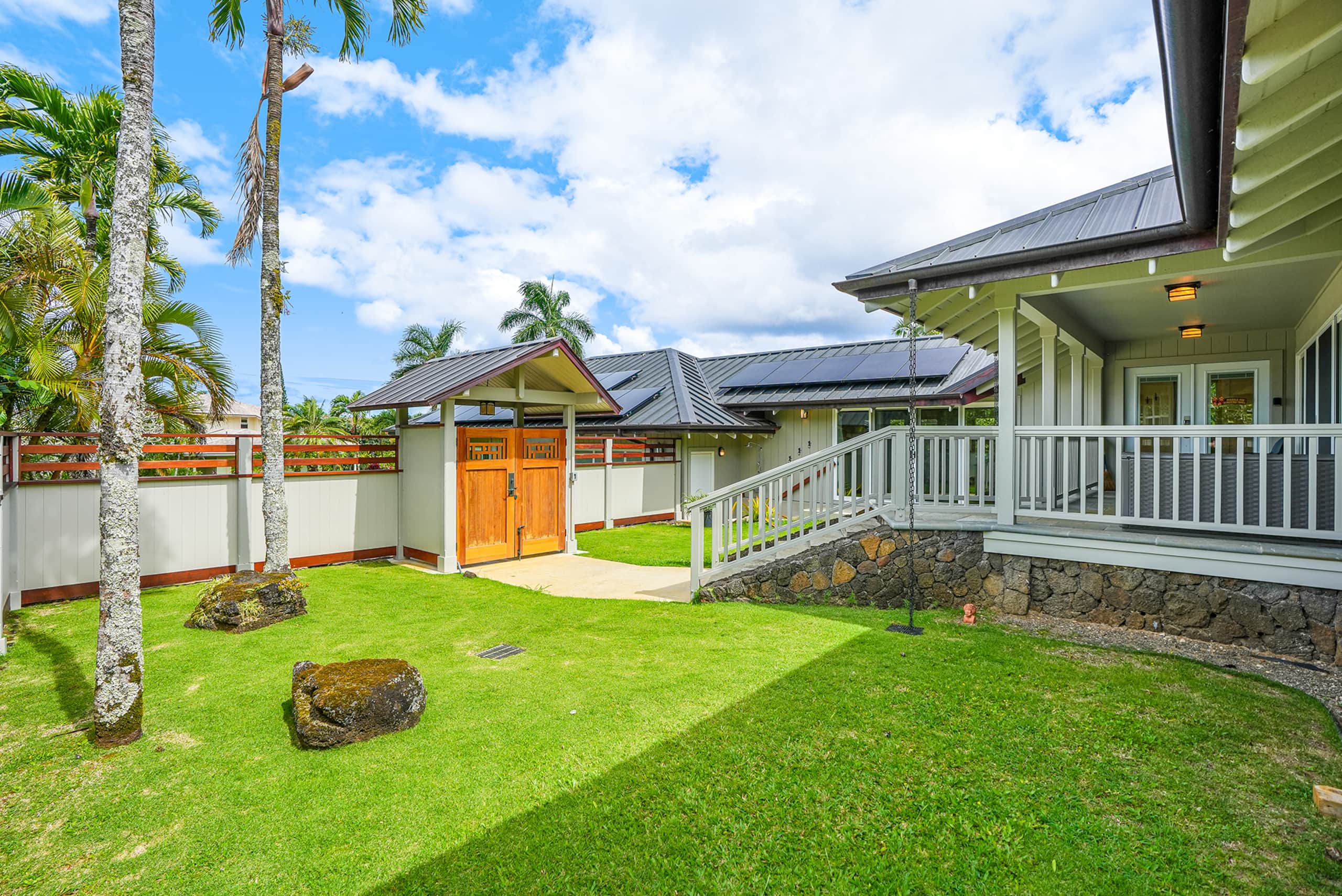 Home in Princeville · ★4.81 · 5 bedrooms · 7 beds · 4.5 private baths - Image 47
