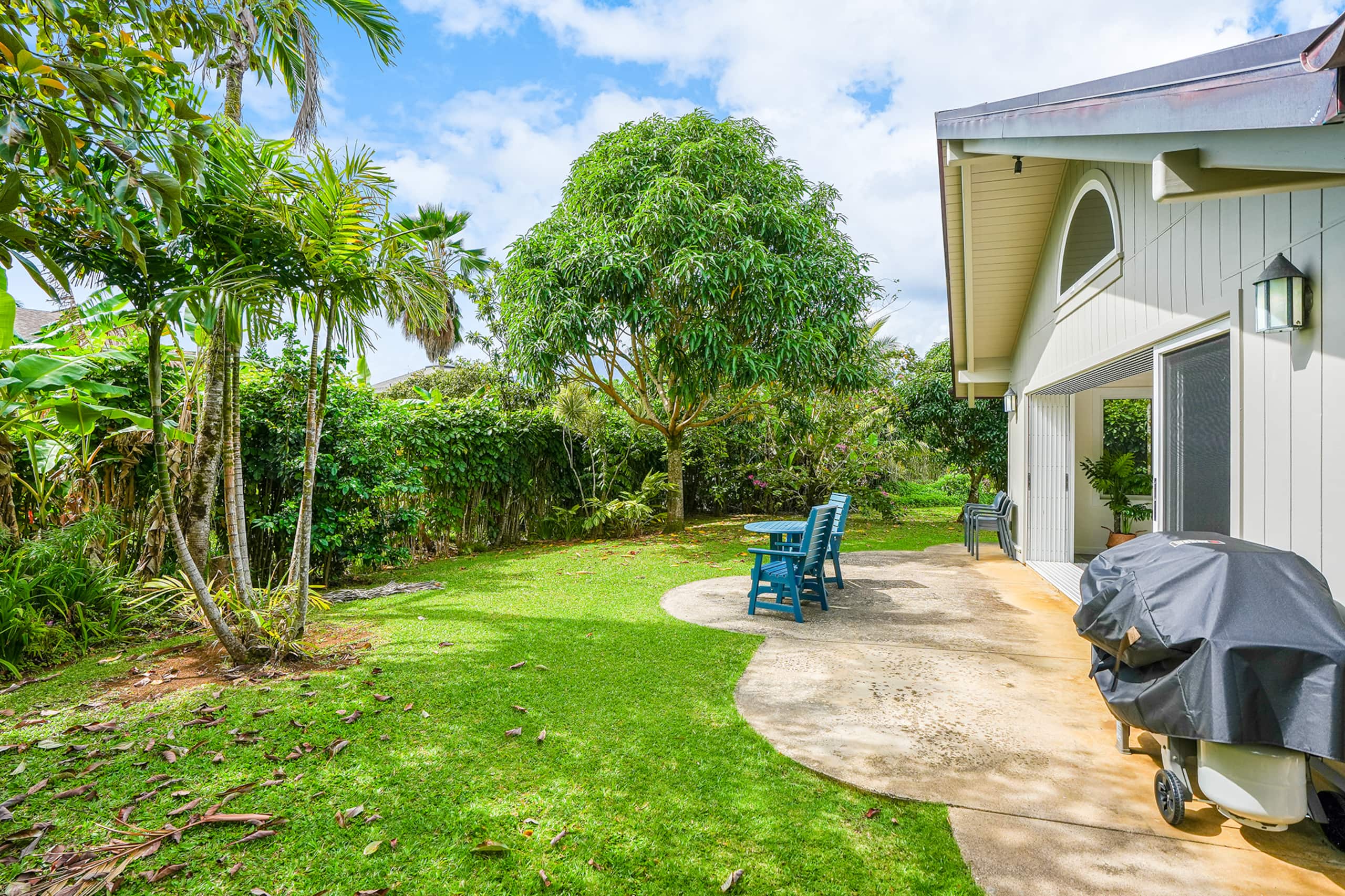 Home in Princeville · ★4.81 · 5 bedrooms · 7 beds · 4.5 private baths - Image 46