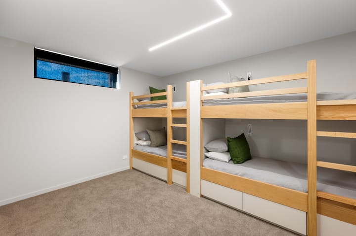 Bunk room